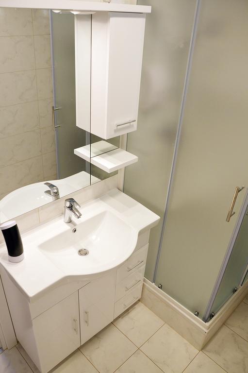 Bed And Breakfast Four Rooms Ζαντάρ Δωμάτιο φωτογραφία